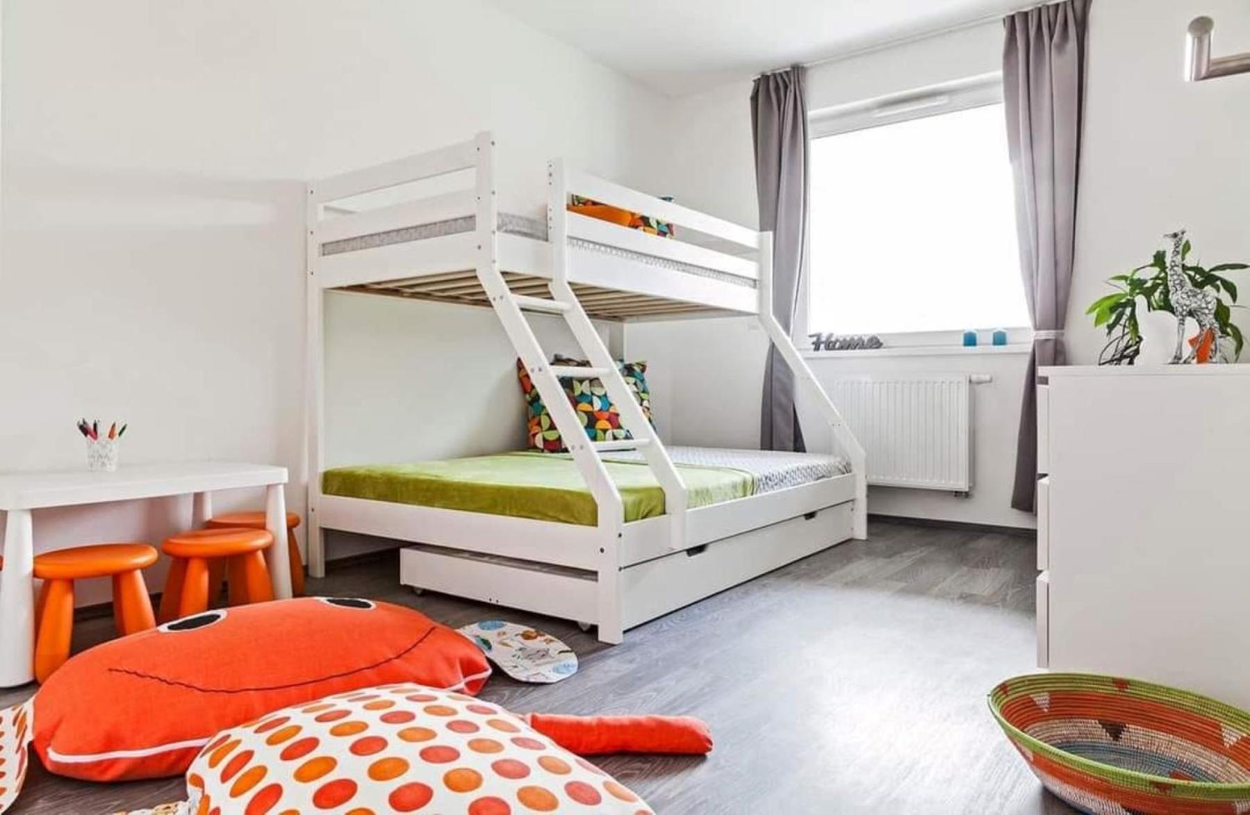 Green Apartman Balatonlelle Bagian luar foto